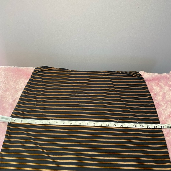 Liz Claiborne Knit Dress - Picture 10 of 13